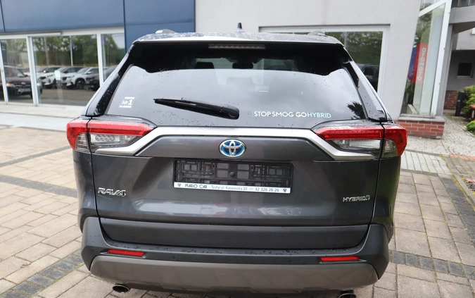 Toyota RAV4 cena 112900 przebieg: 121244, rok produkcji 2019 z Tychy małe 92